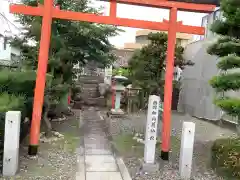 西那加稲荷神社の鳥居