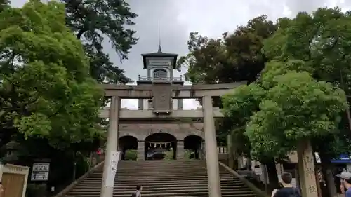 尾山神社の鳥居