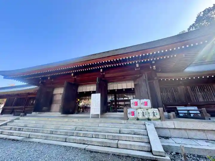 吉野神宮の{uncategorized: "未分類", other: "その他", undefined: "問題あり", building: "その他建物", grave: "お墓", sacred_gate: "鳥居", guardian: "狛犬", statue: "像", buddha: "仏像", history: "歴史", nature: "自然", garden: "庭園", animal: "動物", pagoda: "塔", temizu: "手水舎", mountain_gate: "山門・神門", sanctuary: "本殿・本堂", subordinate: "末社・摂社", art: "芸術", scenery: "景色", jizo: "地蔵", ema: "絵馬", goshuin: "御朱印", omikuji: "おみくじ", items: "授与品その他", amulet: "お守り", goshuincho: "御朱印帳", eats: "食事", festival: "お祭り", votive_dance: "神楽", shichigosan: "七五三参", wedding: "結婚式", experience: "体験その他", initially: "初詣", around: "周辺", anti_infection: "感染症対策"}