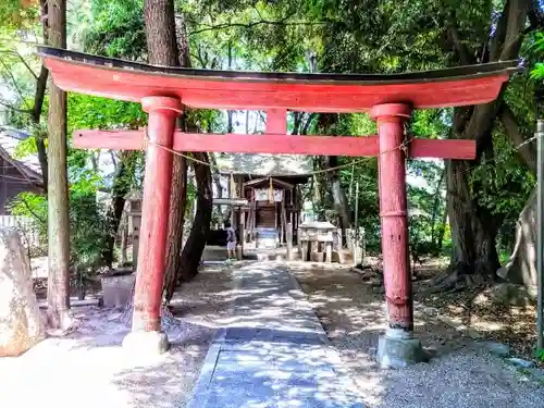 漆部神社の鳥居