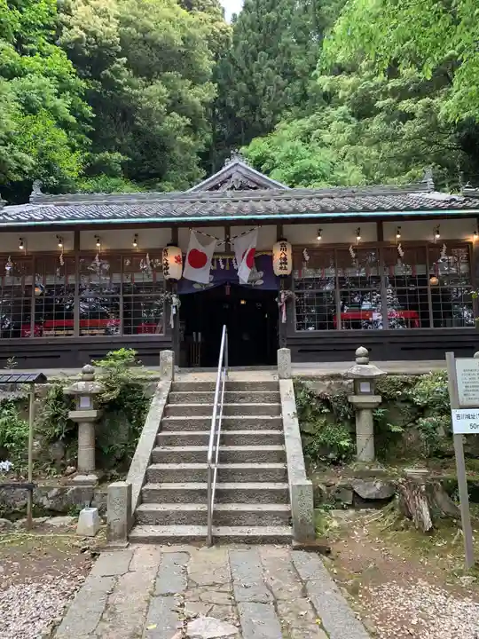 吉川八幡神社の本殿・本堂