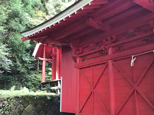 御座石神社の本殿