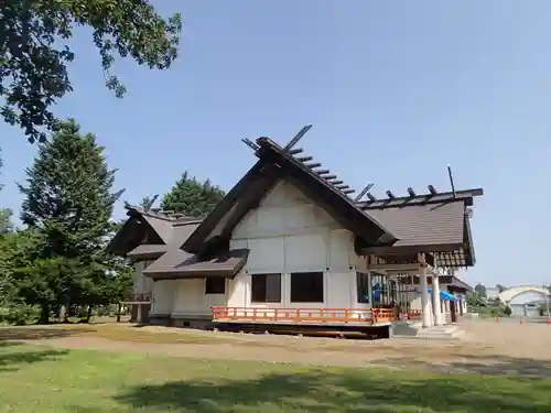 女満別神社の本殿