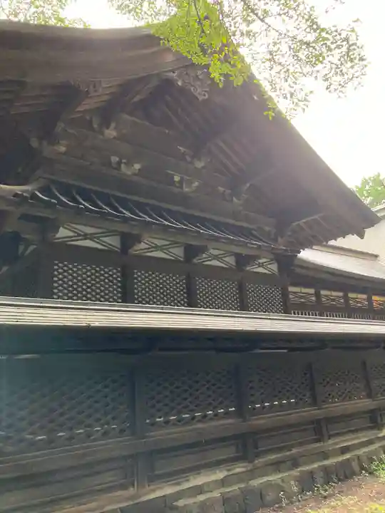 冨士御室浅間神社の本殿・本堂