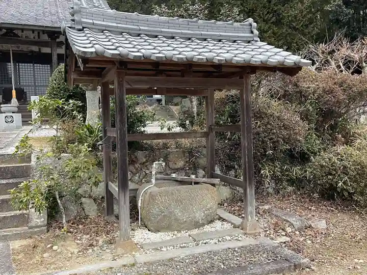 長隆寺の手水舎