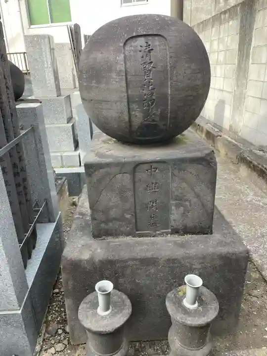 本郷薬師堂の{uncategorized: "未分類", other: "その他", undefined: "問題あり", building: "その他建物", grave: "お墓", sacred_gate: "鳥居", guardian: "狛犬", statue: "像", buddha: "仏像", history: "歴史", nature: "自然", garden: "庭園", animal: "動物", pagoda: "塔", temizu: "手水舎", mountain_gate: "山門・神門", sanctuary: "本殿・本堂", subordinate: "末社・摂社", art: "芸術", scenery: "景色", jizo: "地蔵", ema: "絵馬", goshuin: "御朱印", omikuji: "おみくじ", items: "授与品その他", amulet: "お守り", goshuincho: "御朱印帳", eats: "食事", festival: "お祭り", votive_dance: "神楽", shichigosan: "七五三参", wedding: "結婚式", experience: "体験その他", initially: "初詣", around: "周辺", anti_infection: "感染症対策"}