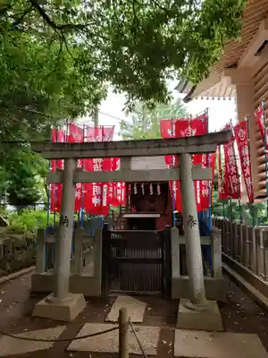 諏訪神社の鳥居