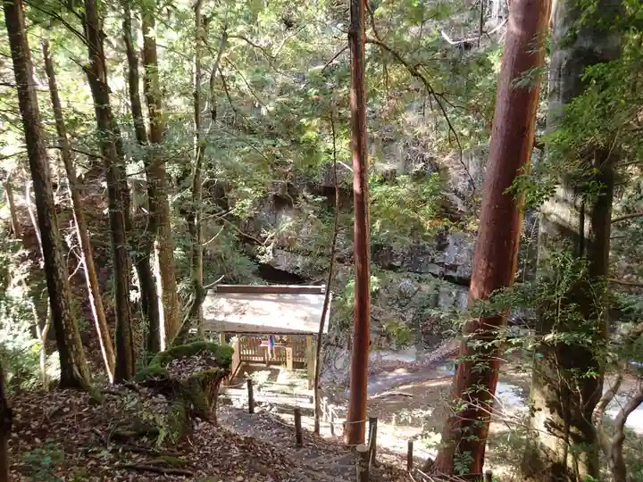 室生龍穴神社の自然