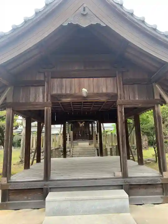 萩園神社の本殿・本堂
