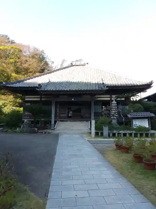 了仙寺の本殿・本堂