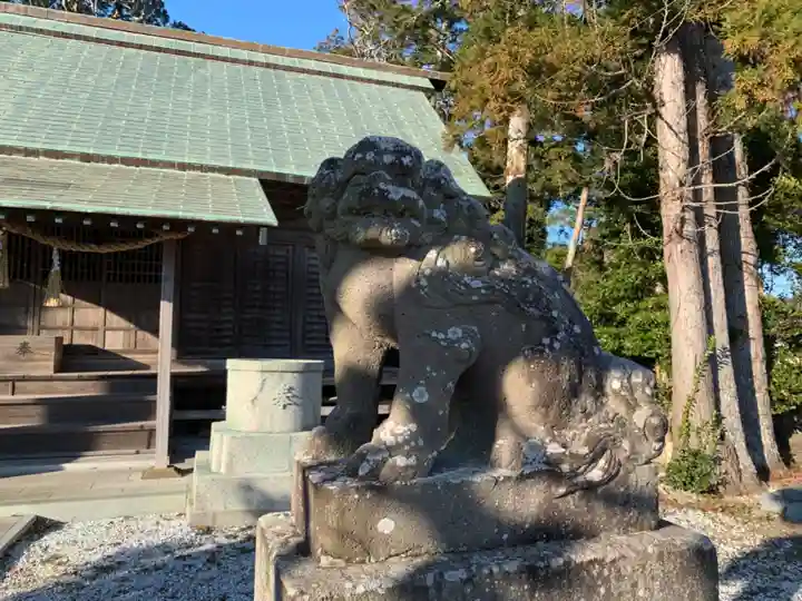 莫越山神社の狛犬