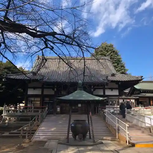 新井薬師（梅照院）の本殿・本堂