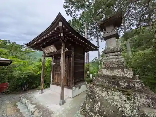 鷲窟山観音院 東奥の院の本殿