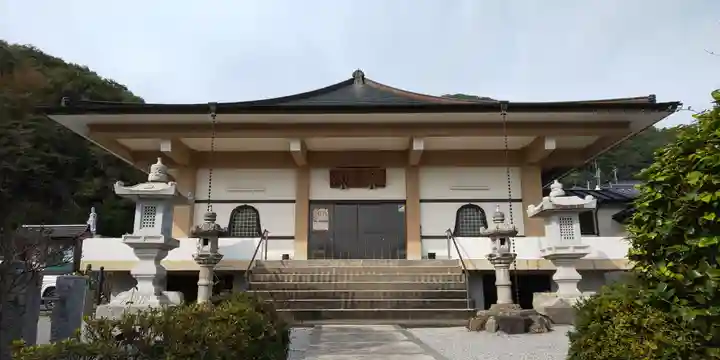 清雲寺の本殿・本堂