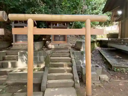 熊野神社（杉田・中原）の末社・摂社