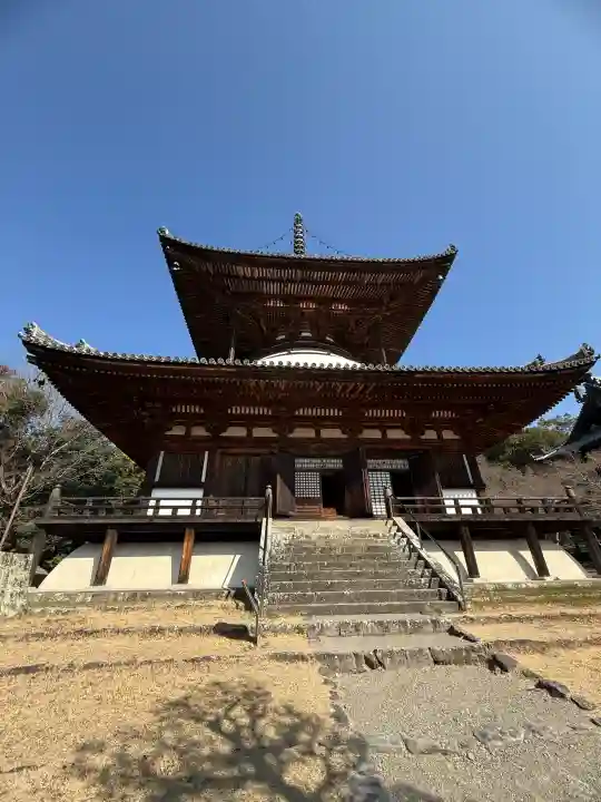 根来寺の{uncategorized: "未分類", other: "その他", undefined: "問題あり", building: "その他建物", grave: "お墓", sacred_gate: "鳥居", guardian: "狛犬", statue: "像", buddha: "仏像", history: "歴史", nature: "自然", garden: "庭園", animal: "動物", pagoda: "塔", temizu: "手水舎", mountain_gate: "山門・神門", sanctuary: "本殿・本堂", subordinate: "末社・摂社", art: "芸術", scenery: "景色", jizo: "地蔵", ema: "絵馬", goshuin: "御朱印", omikuji: "おみくじ", items: "授与品その他", amulet: "お守り", goshuincho: "御朱印帳", eats: "食事", festival: "お祭り", votive_dance: "神楽", shichigosan: "七五三参", wedding: "結婚式", experience: "体験その他", initially: "初詣", around: "周辺", anti_infection: "感染症対策"}