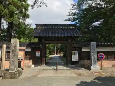 宝円寺の山門・神門