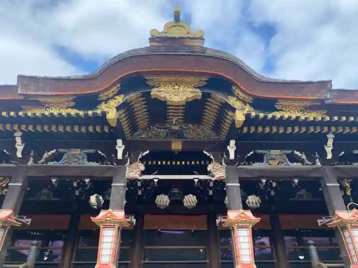 北野天満宮の{uncategorized: "未分類", other: "その他", undefined: "問題あり", building: "その他建物", grave: "お墓", sacred_gate: "鳥居", guardian: "狛犬", statue: "像", buddha: "仏像", history: "歴史", nature: "自然", garden: "庭園", animal: "動物", pagoda: "塔", temizu: "手水舎", mountain_gate: "山門・神門", sanctuary: "本殿・本堂", subordinate: "末社・摂社", art: "芸術", scenery: "景色", jizo: "地蔵", ema: "絵馬", goshuin: "御朱印", omikuji: "おみくじ", items: "授与品その他", amulet: "お守り", goshuincho: "御朱印帳", eats: "食事", festival: "お祭り", votive_dance: "神楽", shichigosan: "七五三参", wedding: "結婚式", experience: "体験その他", initially: "初詣", around: "周辺", anti_infection: "感染症対策"}