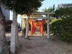 金太郎稲荷神社の鳥居