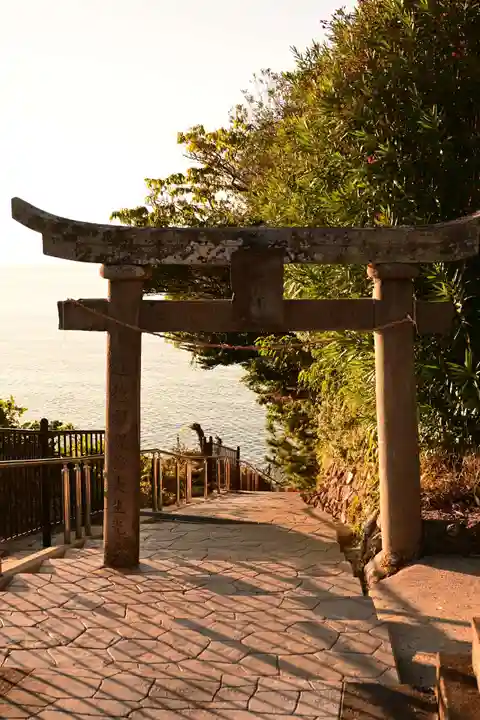 粟嶋社(大分県)