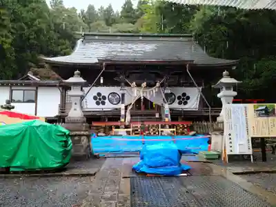 南湖神社の本殿・本堂