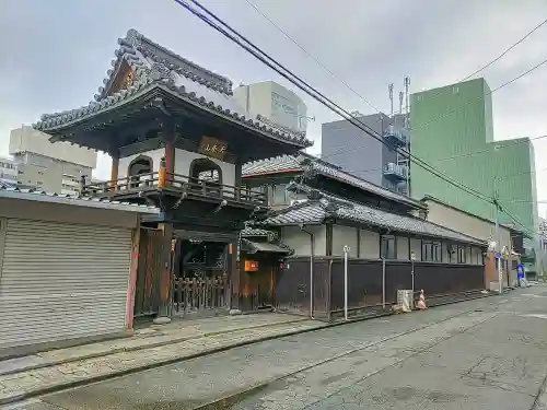 光明院の山門・神門