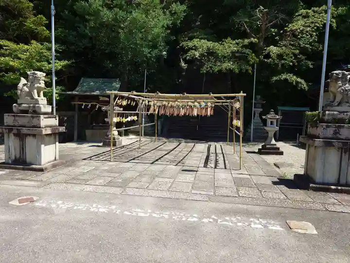 伊勢部柿本神社(和歌山県)