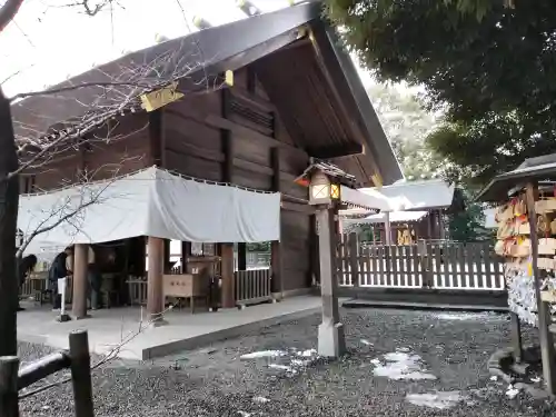 阿佐ヶ谷神明宮の{uncategorized: "未分類", other: "その他", undefined: "問題あり", building: "その他建物", grave: "お墓", sacred_gate: "鳥居", guardian: "狛犬", statue: "像", buddha: "仏像", history: "歴史", nature: "自然", garden: "庭園", animal: "動物", pagoda: "塔", temizu: "手水舎", mountain_gate: "山門・神門", sanctuary: "本殿・本堂", subordinate: "末社・摂社", art: "芸術", scenery: "景色", jizo: "地蔵", ema: "絵馬", goshuin: "御朱印", omikuji: "おみくじ", items: "授与品その他", amulet: "お守り", goshuincho: "御朱印帳", eats: "食事", festival: "お祭り", votive_dance: "神楽", shichigosan: "七五三参", wedding: "結婚式", experience: "体験その他", initially: "初詣", around: "周辺", anti_infection: "感染症対策"}