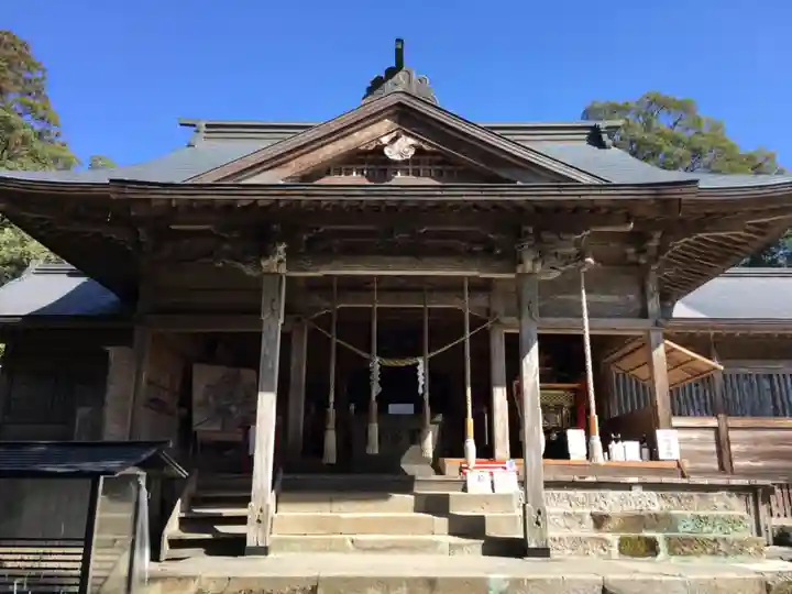 東霧島神社の本殿・本堂