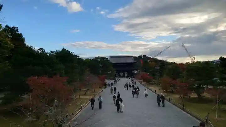 仁和寺の{uncategorized: "未分類", other: "その他", undefined: "問題あり", building: "その他建物", grave: "お墓", sacred_gate: "鳥居", guardian: "狛犬", statue: "像", buddha: "仏像", history: "歴史", nature: "自然", garden: "庭園", animal: "動物", pagoda: "塔", temizu: "手水舎", mountain_gate: "山門・神門", sanctuary: "本殿・本堂", subordinate: "末社・摂社", art: "芸術", scenery: "景色", jizo: "地蔵", ema: "絵馬", goshuin: "御朱印", omikuji: "おみくじ", items: "授与品その他", amulet: "お守り", goshuincho: "御朱印帳", eats: "食事", festival: "お祭り", votive_dance: "神楽", shichigosan: "七五三参", wedding: "結婚式", experience: "体験その他", initially: "初詣", around: "周辺", anti_infection: "感染症対策"}