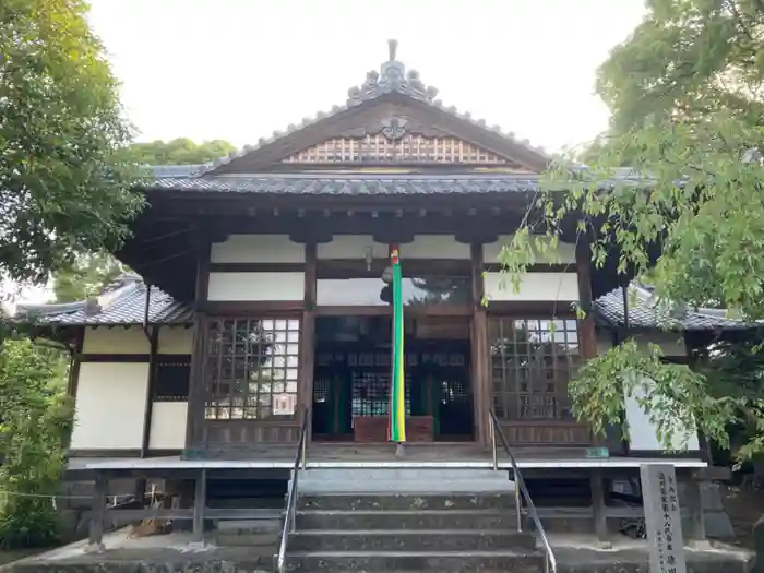 西條神社の本殿
