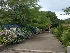 白和瀬神社の建物その他