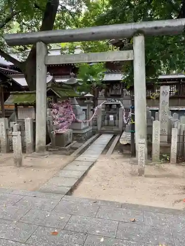 若宮八幡社の末社・摂社