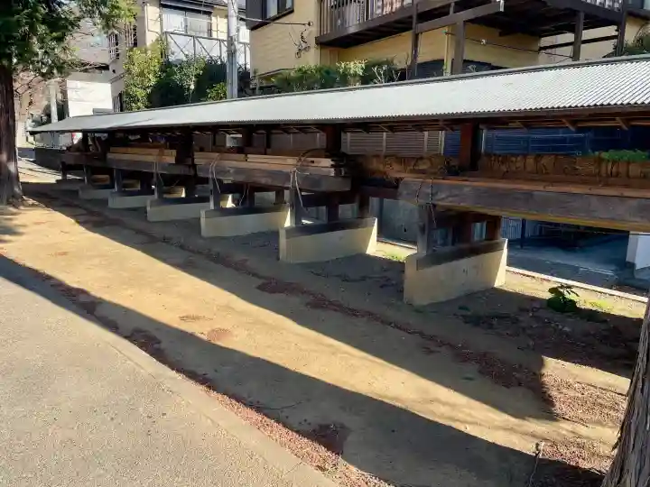 驚神社の{uncategorized: "未分類", other: "その他", undefined: "問題あり", building: "その他建物", grave: "お墓", sacred_gate: "鳥居", guardian: "狛犬", statue: "像", buddha: "仏像", history: "歴史", nature: "自然", garden: "庭園", animal: "動物", pagoda: "塔", temizu: "手水舎", mountain_gate: "山門・神門", sanctuary: "本殿・本堂", subordinate: "末社・摂社", art: "芸術", scenery: "景色", jizo: "地蔵", ema: "絵馬", goshuin: "御朱印", omikuji: "おみくじ", items: "授与品その他", amulet: "お守り", goshuincho: "御朱印帳", eats: "食事", festival: "お祭り", votive_dance: "神楽", shichigosan: "七五三参", wedding: "結婚式", experience: "体験その他", initially: "初詣", around: "周辺", anti_infection: "感染症対策"}