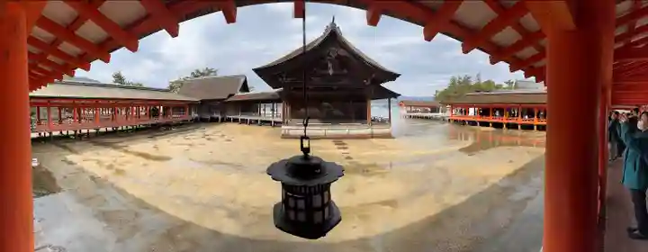 厳島神社(広島県)