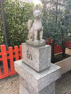 みなと稲荷神社の狛犬
