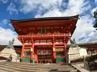 伏見稲荷大社の山門・神門