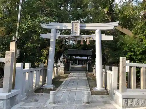 旦椋神社の鳥居