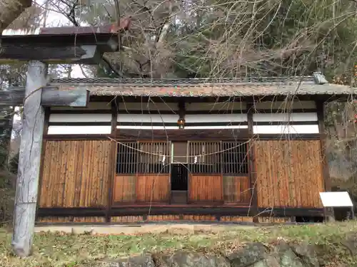 北赤井神社の本殿・本堂