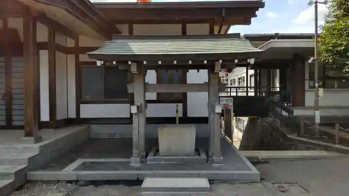 宇都宮二荒山神社の手水舎