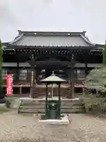慈光寺(雨乞い不動尊)の本殿・本堂