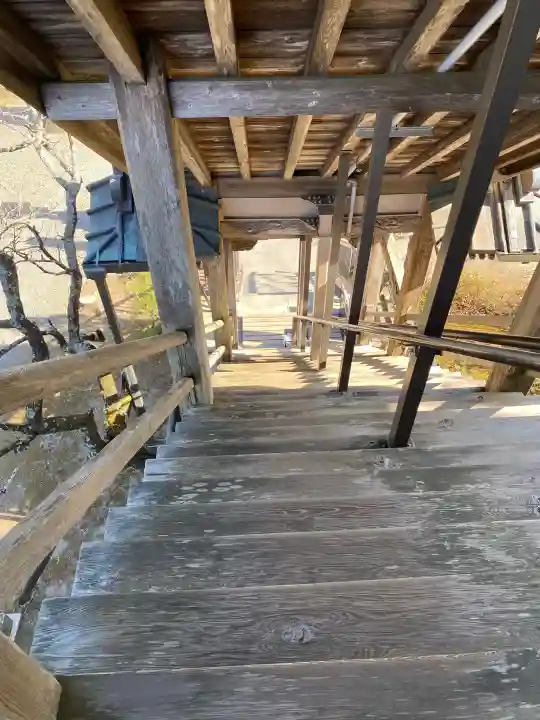 笠森寺の{uncategorized: "未分類", other: "その他", undefined: "問題あり", building: "その他建物", grave: "お墓", sacred_gate: "鳥居", guardian: "狛犬", statue: "像", buddha: "仏像", history: "歴史", nature: "自然", garden: "庭園", animal: "動物", pagoda: "塔", temizu: "手水舎", mountain_gate: "山門・神門", sanctuary: "本殿・本堂", subordinate: "末社・摂社", art: "芸術", scenery: "景色", jizo: "地蔵", ema: "絵馬", goshuin: "御朱印", omikuji: "おみくじ", items: "授与品その他", amulet: "お守り", goshuincho: "御朱印帳", eats: "食事", festival: "お祭り", votive_dance: "神楽", shichigosan: "七五三参", wedding: "結婚式", experience: "体験その他", initially: "初詣", around: "周辺", anti_infection: "感染症対策"}