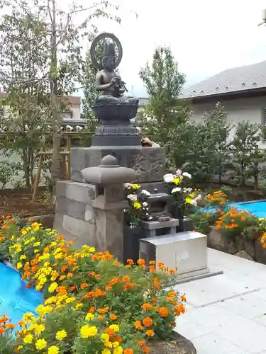 西新井大師総持寺の仏像