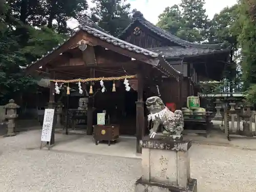 鴨都波神社の本殿