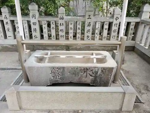 御厨神社の手水舎