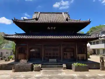 東海寺の本殿・本堂
