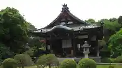 秋篠寺の本殿