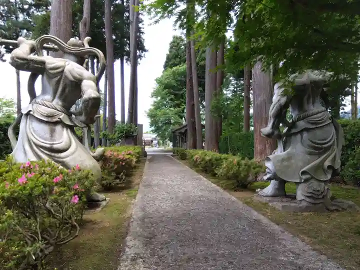 霊泉寺(福井県)