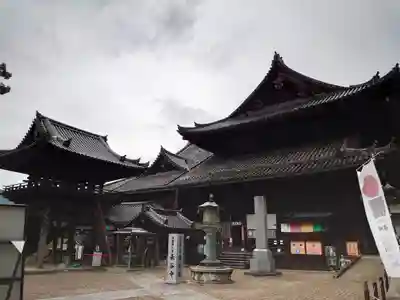 長谷寺の本殿・本堂