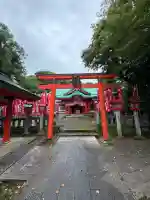 大學稲荷神社の鳥居